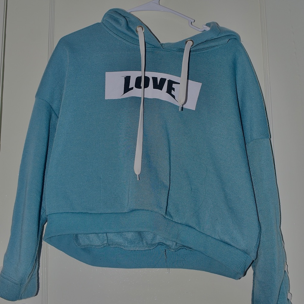 Women’s cropped hoodie